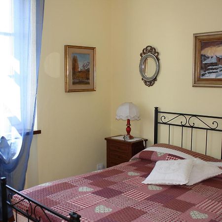 سافيغليانو B&B Villa Cardellini الغرفة الصورة